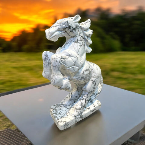 Rising Horse feng shui in Howlite Gemstone