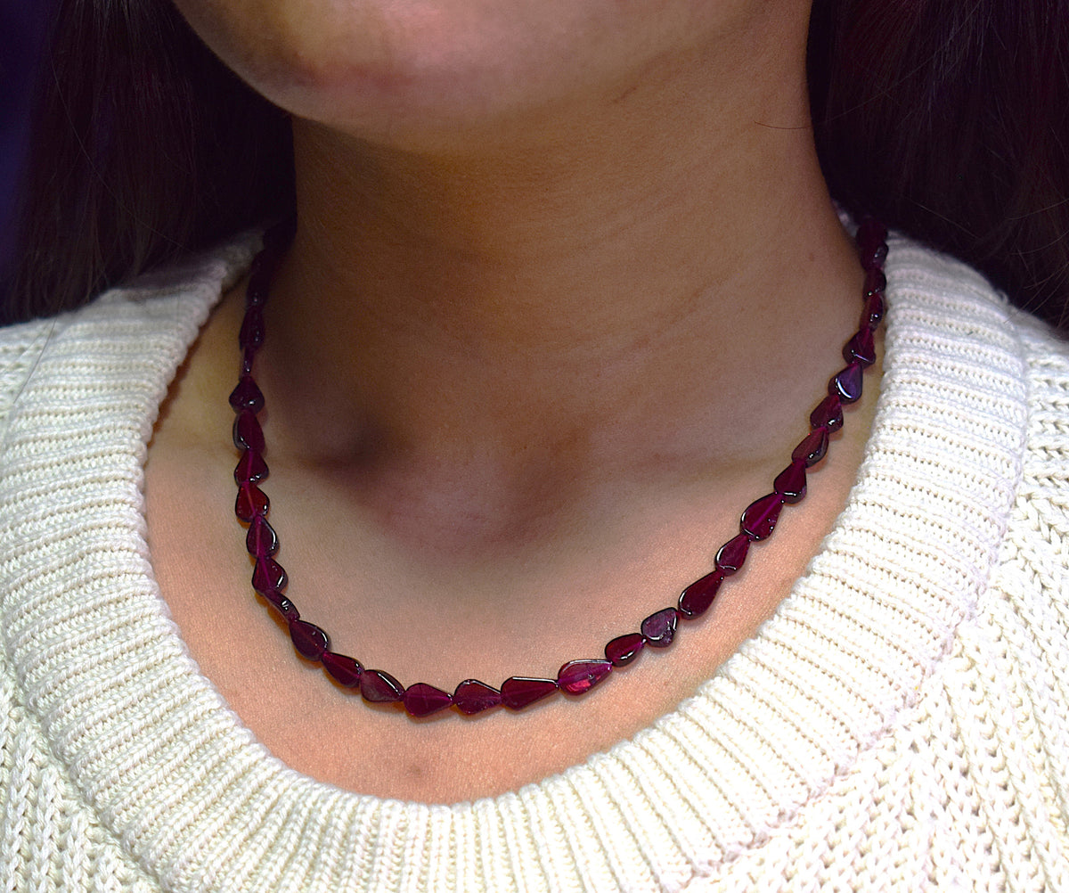 Pears - Garnet Necklace