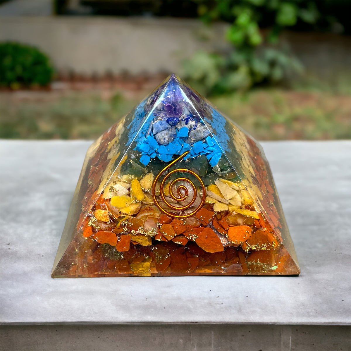 Seven chakra chips Pyramid